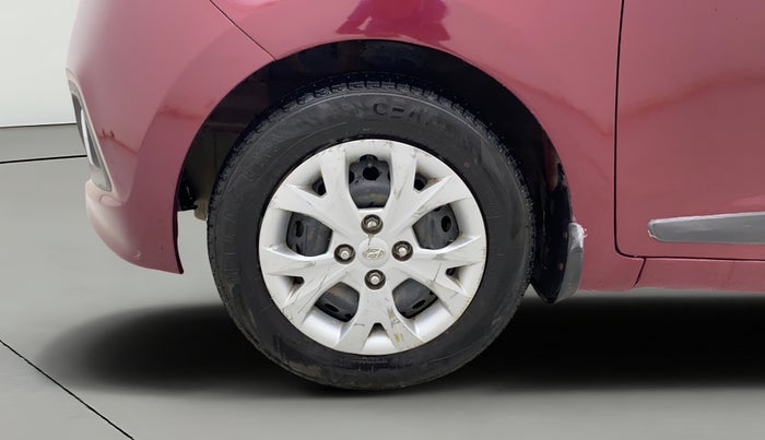 2015 Hyundai Grand i10 SPORTZ 1.2 KAPPA VTVT, Petrol, Manual, 1,13,827 km, Left Front Wheel