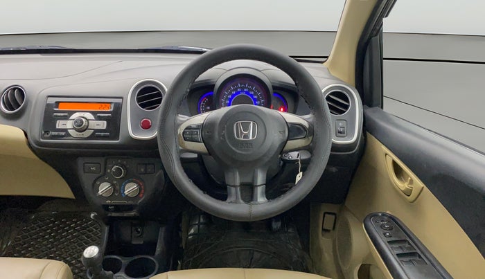 2014 Honda Mobilio 1.5L I-VTEC V, Petrol, Manual, 1,09,732 km, Steering Wheel Close Up