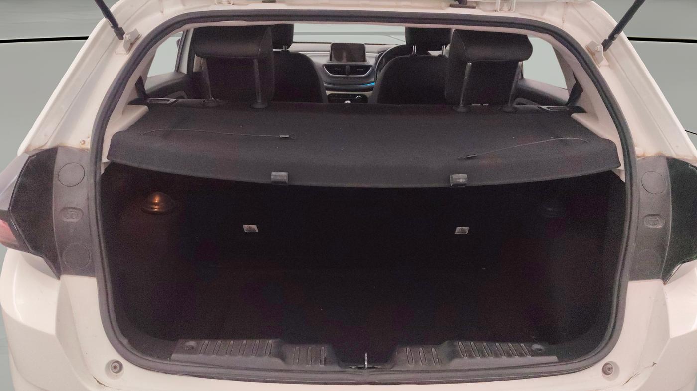 2022 Tata ALTROZ XZ PLUS DIESEL, Diesel, Manual, 40,413 km, Boot Open Zoomed View