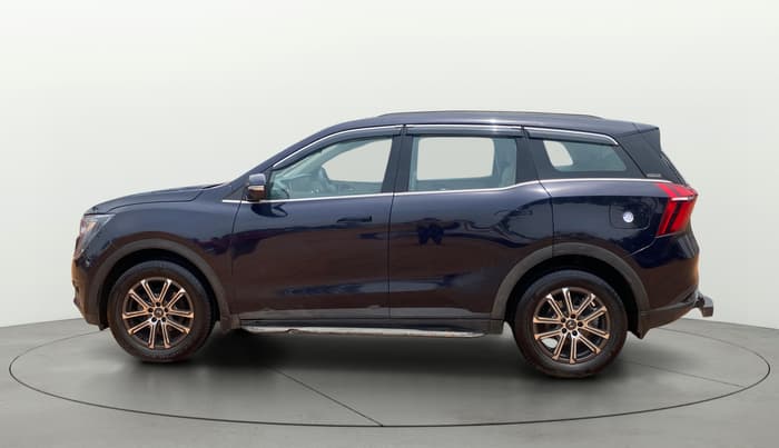 2023 Mahindra XUV700 AX 7 LUXURY P AT 7 STR, Petrol, Automatic, 24,212 km, Left Side