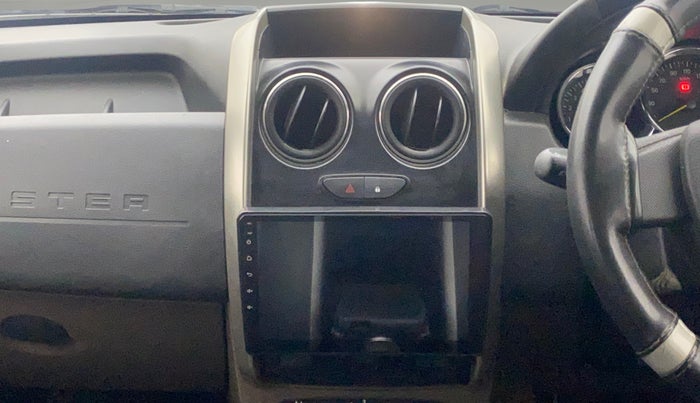 2017 Renault Duster RXL PETROL, Petrol, Manual, 57,656 km, Air Conditioner