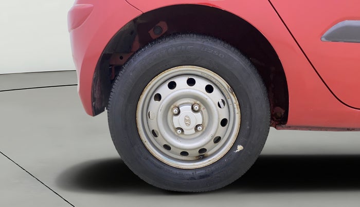 2012 Hyundai i10 ERA 1.1, Petrol, Manual, 70,824 km, Right Rear Wheel