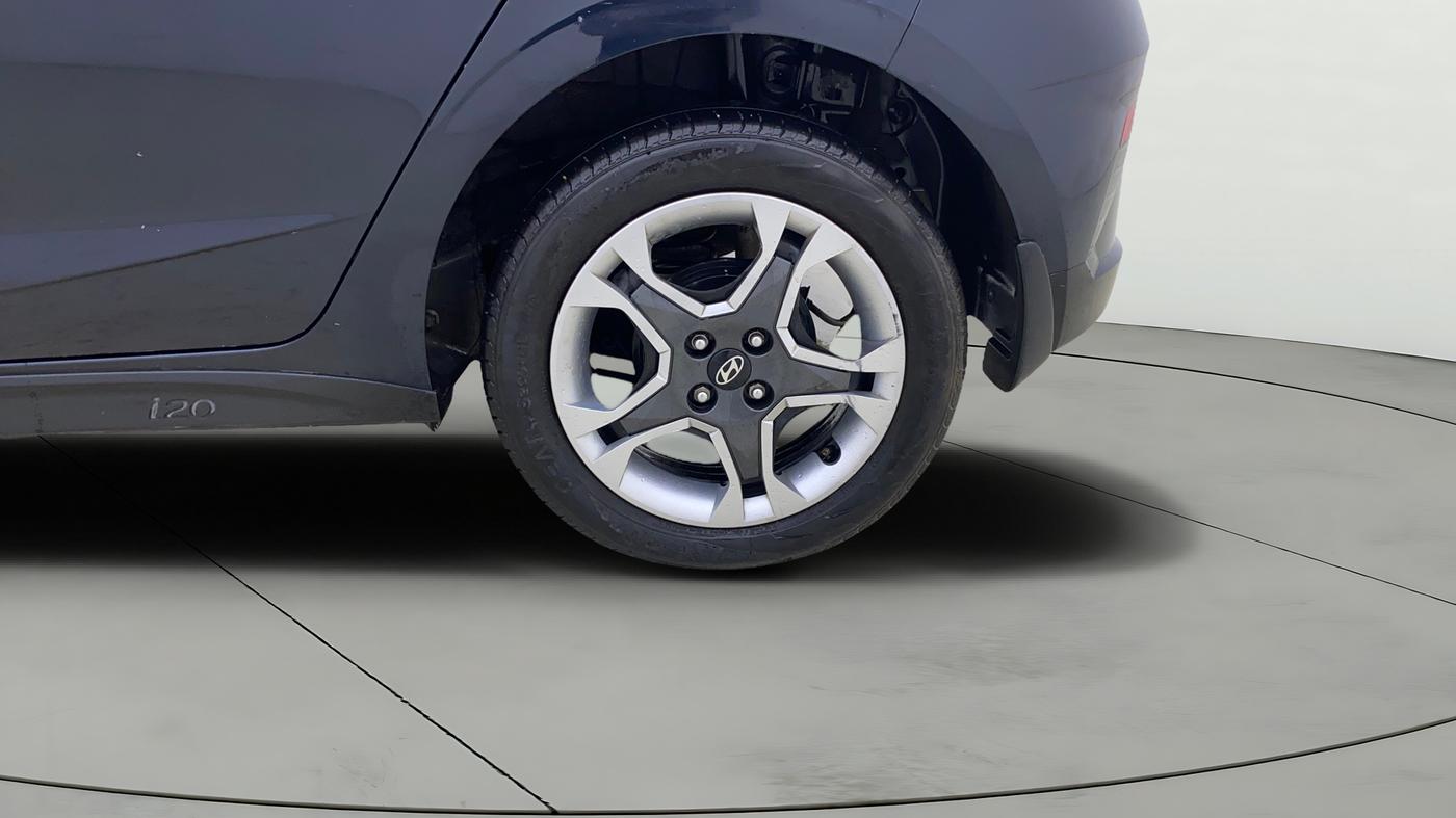2024 Hyundai NEW I20 Sportz (O) 1.2 IVT, Petrol, Automatic, 19,261 km, Left Rear Wheel