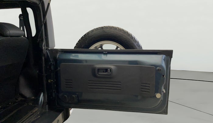 2020 Mahindra Thar LX PETROL HT 4WD AT, Petrol, Automatic, 35,192 km, Boot Door Open
