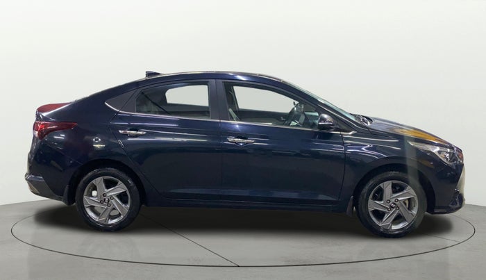 2022 Hyundai Verna SX (O)1.5 MPi, Petrol, Manual, 39,191 km, Right Side View