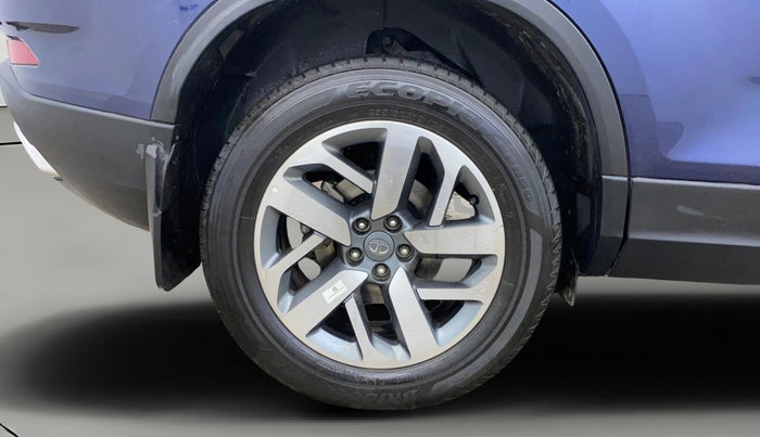 2023 Tata Safari XZA PLUS, Diesel, Automatic, 50,765 km, Right Rear Wheel