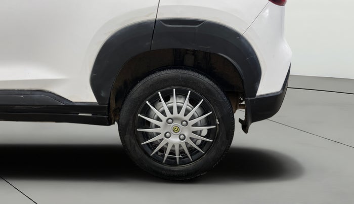 2023 Nissan MAGNITE XE, Petrol, Manual, 46,084 km, Left Rear Wheel