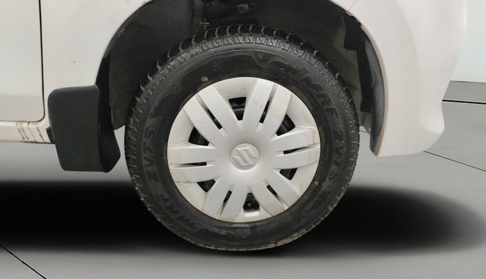 2017 Maruti Alto 800 LXI, Petrol, Manual, 2,373 km, Right Front Wheel