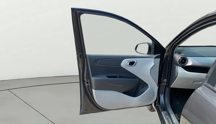 2023 Hyundai GRAND I10 NIOS SPORTZ 1.2 KAPPA VTVT CNG, CNG, Manual, 83,091 km, LHS Front Door