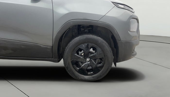 2022 Tata PUNCH ADVENTURE AMT, Petrol, Automatic, 45,218 km, Right Front Wheel