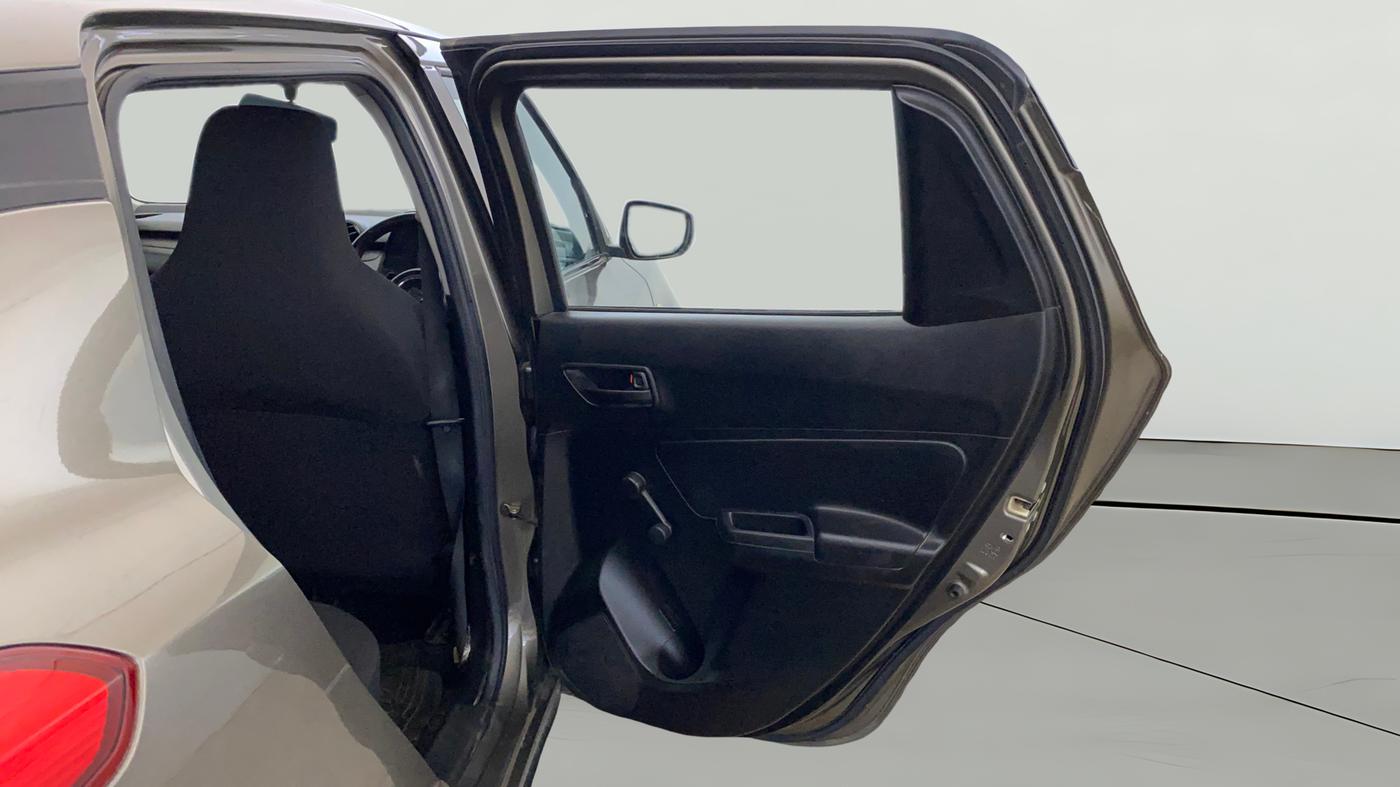 2020 Maruti Swift LXI, CNG, Manual, 1,08,736 km, RHS Rear Door