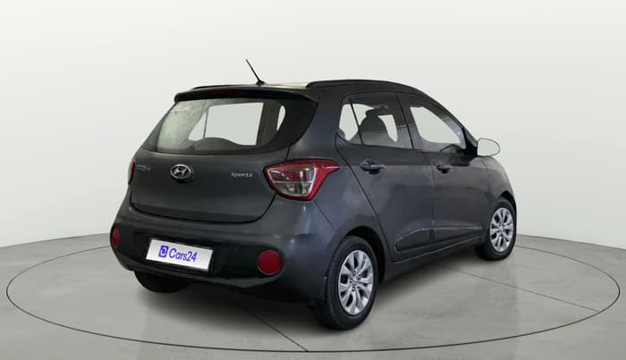 2018 Hyundai Grand i10 SPORTZ 1.2 KAPPA VTVT, CNG, Manual, 67,360 km, Right Back Diagonal