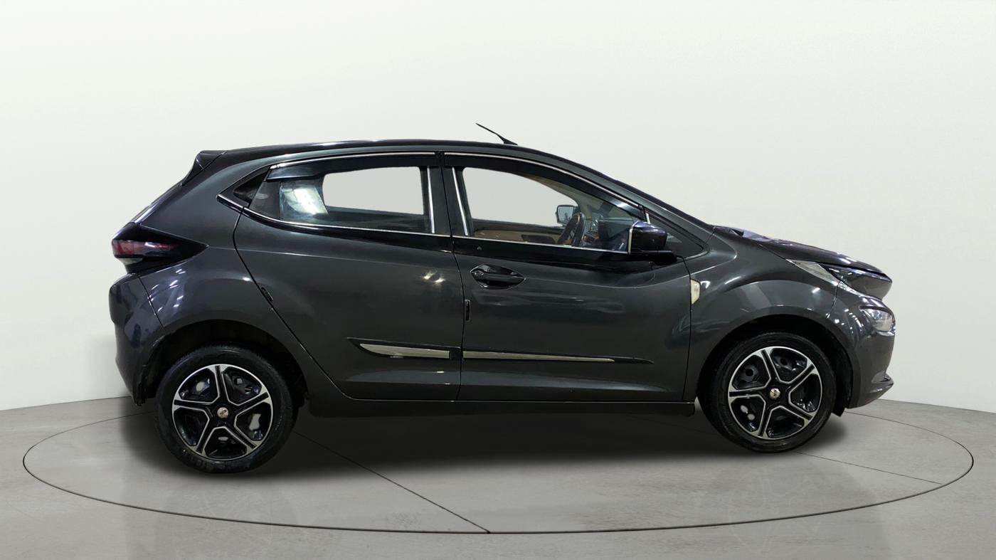 2021 Tata ALTROZ XT DIESEL, Diesel, Manual, 92,177 km, Right Side View