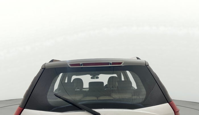 2014 Mahindra XUV500 W6, Diesel, Manual, 1,08,943 km, Rear Windshield