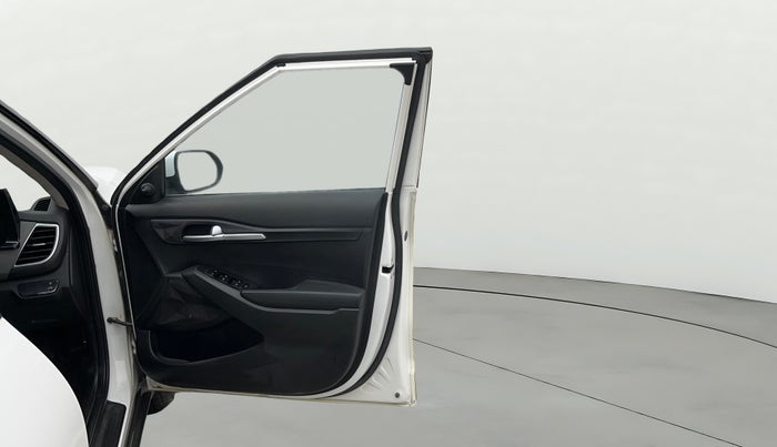 2021 KIA SELTOS HTE 1.5 DIESEL, Diesel, Manual, 60,187 km, RHS Front Door