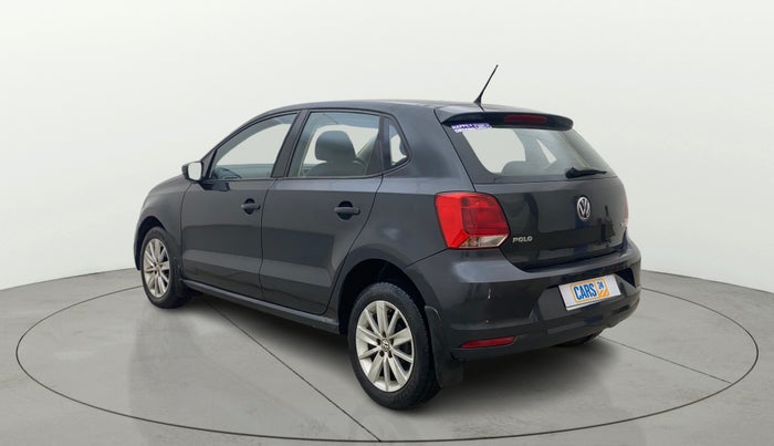 2015 Volkswagen Polo HIGHLINE1.5L, Diesel, Manual, 1,43,737 km, Left Back Diagonal