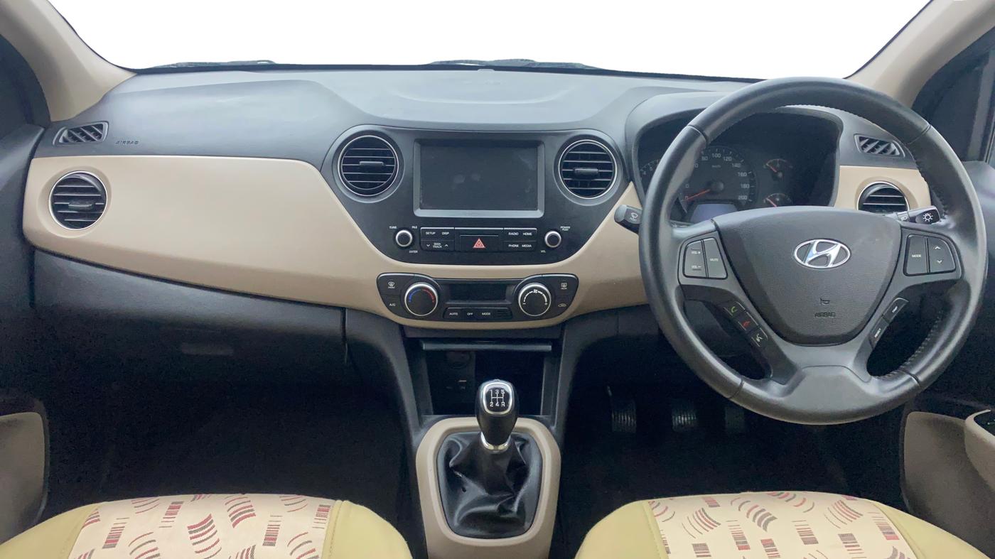 2017 Hyundai Xcent SX 1.2 (O), Petrol, Manual, 44,767 km, Dashboard