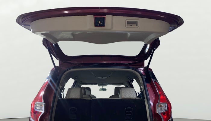 2018 Mahindra MARAZZO M8 7 STR, Diesel, Manual, 98,929 km, Boot Door Open