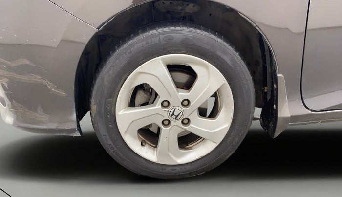 2015 Honda City 1.5L I-VTEC VX, Petrol, Manual, 1,04,537 km, Left Front Wheel