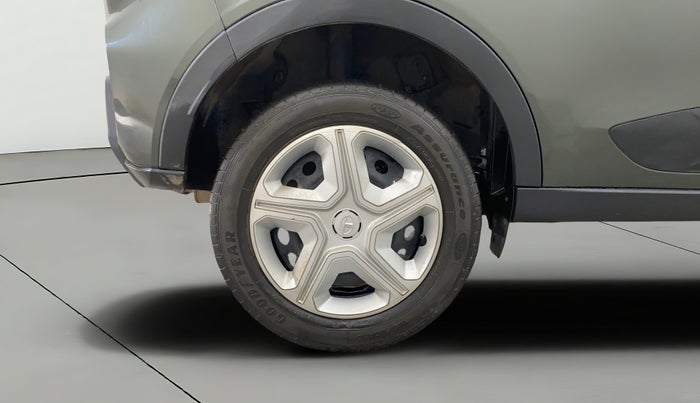 2021 Tata NEXON XM SUNROOF PETROL, Petrol, Manual, 43,865 km, Right Rear Wheel