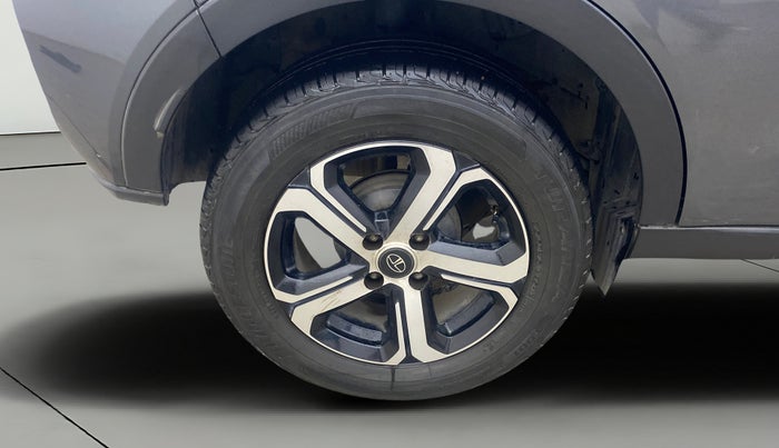 2021 Tata NEXON XZA PLUS SUNROOF PETROL, Petrol, Automatic, 38,288 km, Right Rear Wheel