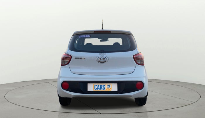 2018 Hyundai Grand i10 MAGNA 1.2 KAPPA VTVT, Petrol, Manual, 36,533 km, Back/Rear