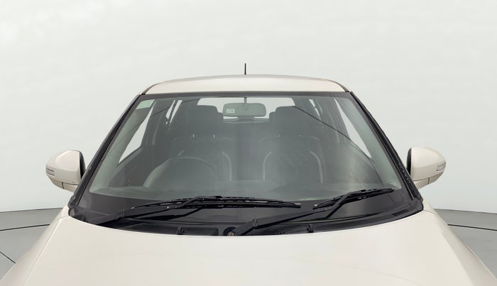 2017 Maruti Swift VXI, Petrol, Manual, 62,439 km, Front Windshield