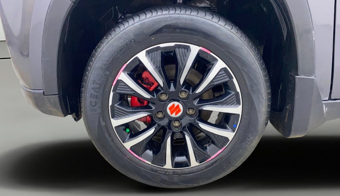 2022 Maruti Vitara Brezza VXI, Petrol, Manual, 18,676 km, Left Front Wheel