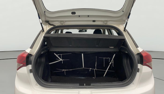 2017 Hyundai Elite i20 SPORTZ 1.2, Petrol, Manual, 76,921 km, Boot Open Zoomed View