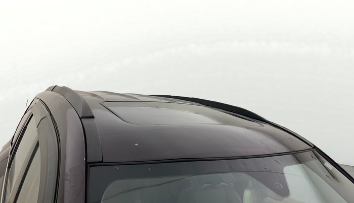 2017 Mahindra XUV500 W10, Diesel, Manual, 83,342 km, Roof