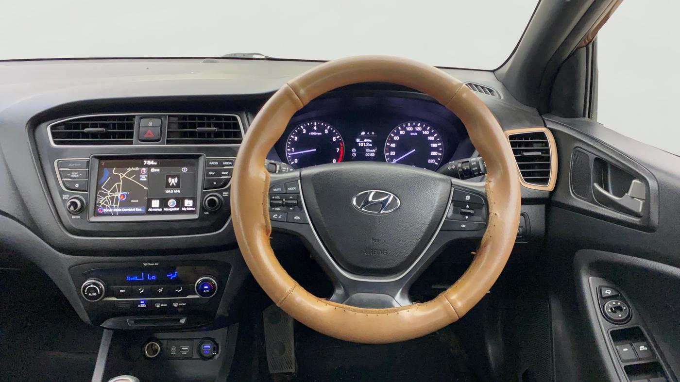 2018 Hyundai i20 Active 1.2 SX, Petrol, Manual, 54,451 km, Steering Wheel Close Up
