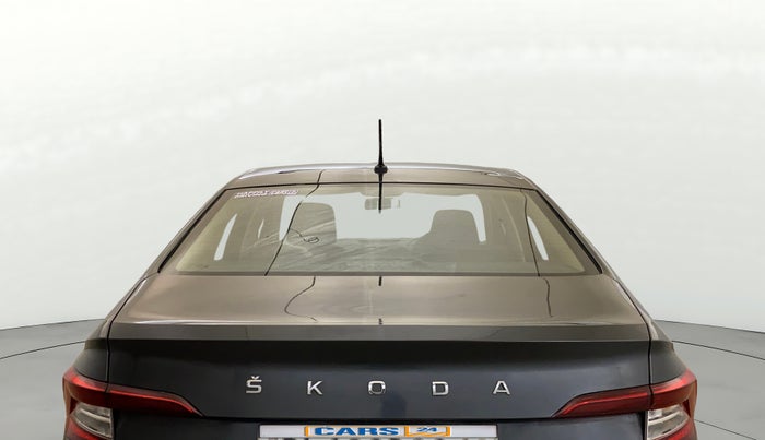 2022 Skoda SLAVIA ACTIVE 1.0L TSI MT, Petrol, Manual, 33,816 km, Rear Windshield