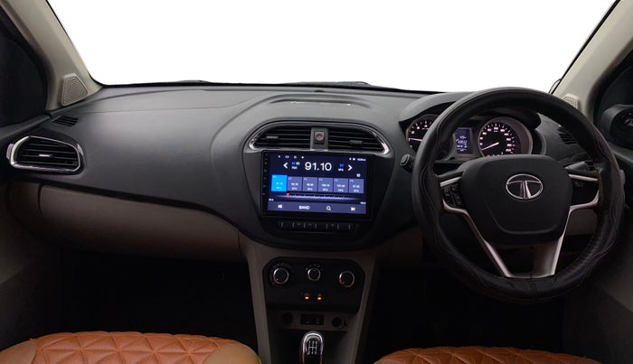 2017 Tata Tiago XZ PETROL, Petrol, Manual, 63,528 km, Dashboard