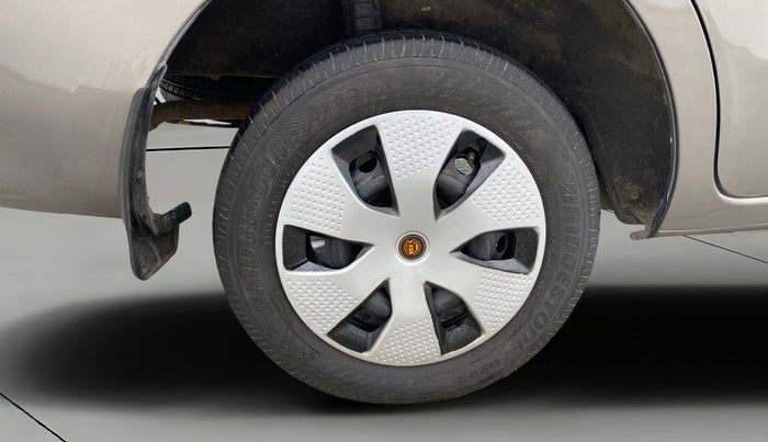 2015 Datsun Go Plus T, Petrol, Manual, 60,217 km, Right Rear Wheel