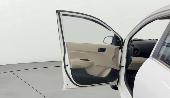 2021 Hyundai NEW SANTRO MAGNA EXECUTIVE CNG, CNG, Manual, 94,018 km, LHS Front Door