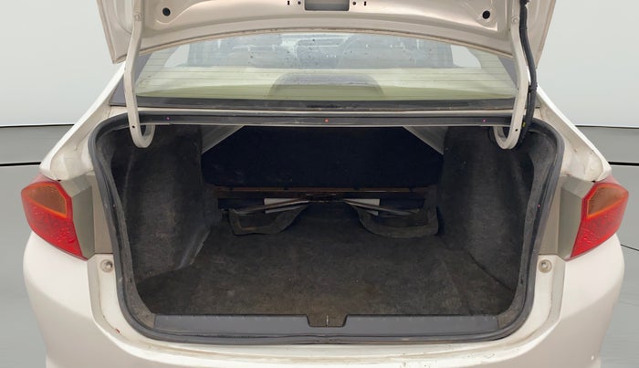 2016 Honda City 1.5L I-VTEC V MT, Petrol, Manual, 96,434 km, Boot Open Zoomed View