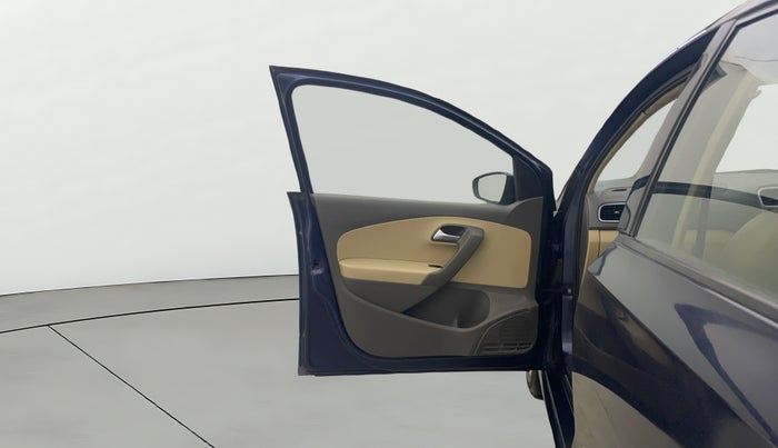 2015 Volkswagen Vento HIGHLINE 1.6 MPI, Petrol, Manual, 86,785 km, LHS Front Door