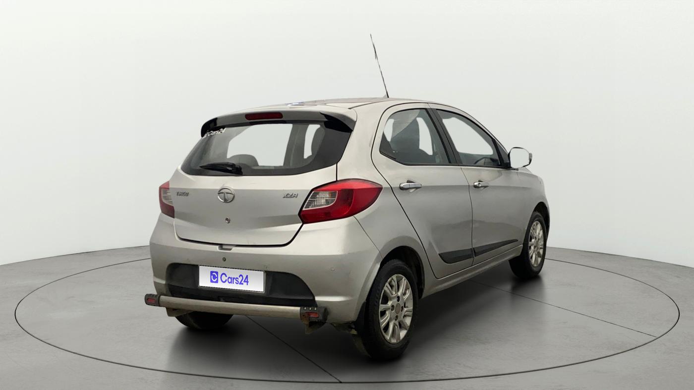 2017 Tata Tiago XZA PETROL, Petrol, Automatic, 68,398 km, Right Back Diagonal
