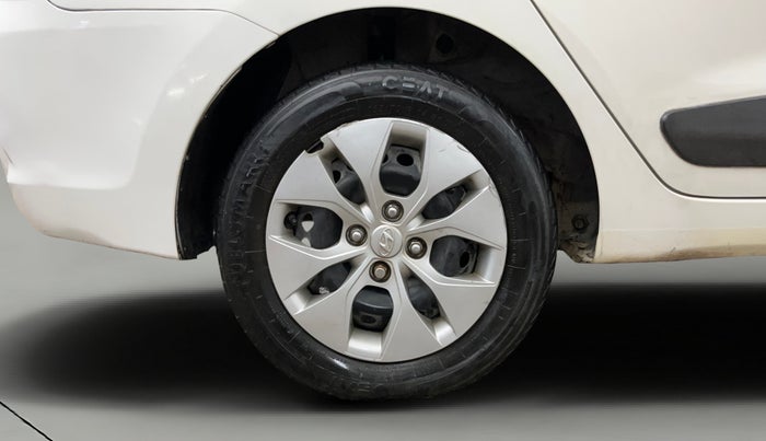 2015 Hyundai Xcent S 1.2, Petrol, Manual, 70,484 km, Right Rear Wheel