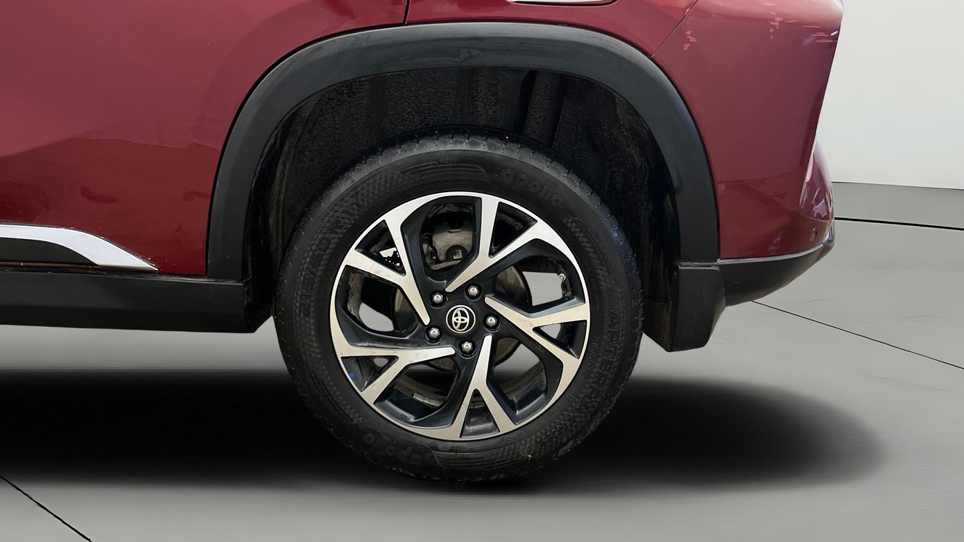 2023 Toyota URBAN CRUISER HYRYDER V HYBRID, Hybrid, Automatic, 69,429 km, Left Rear Wheel