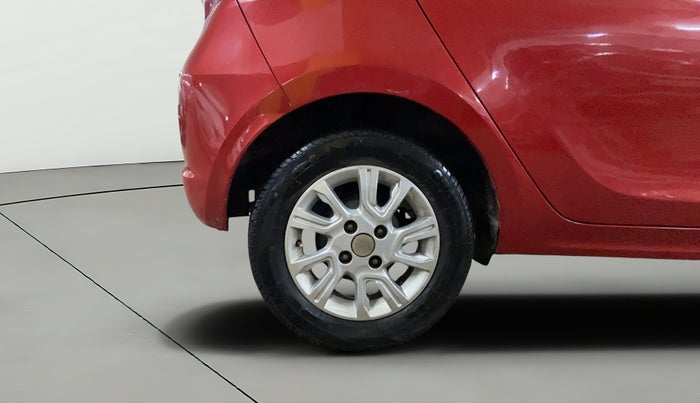 2017 Tata Tiago XZ PETROL, Petrol, Manual, 63,440 km, Right Rear Wheel