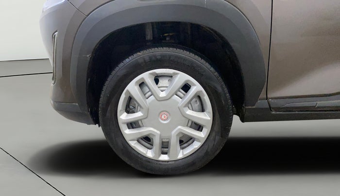 2023 Nissan MAGNITE XE, Petrol, Manual, 25,551 km, Left Front Wheel