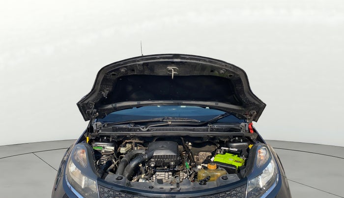 2019 Tata NEXON XM PETROL, Petrol, Manual, 97,966 km, Open Bonet