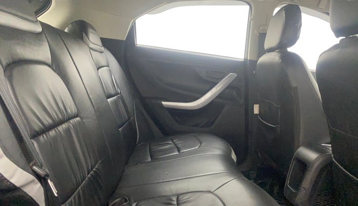 2021 Tata NEXON XM SUNROOF PETROL, Petrol, Manual, 57,309 km, Right Side Rear Door Cabin