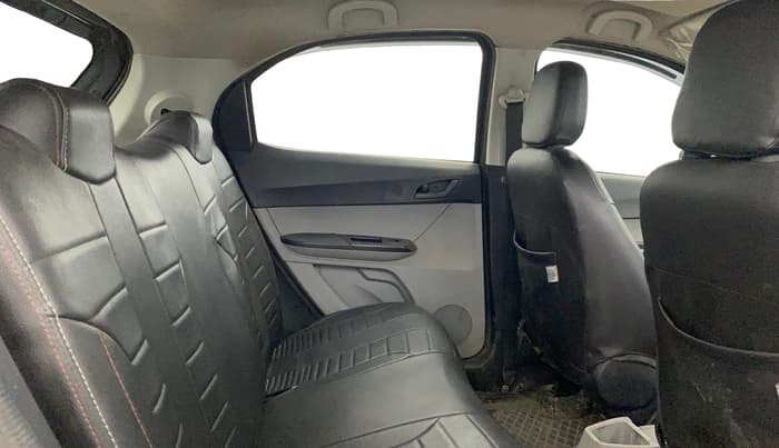 2023 Tata Tiago XM CNG, CNG, Manual, 78,031 km, Right Side Rear Door Cabin