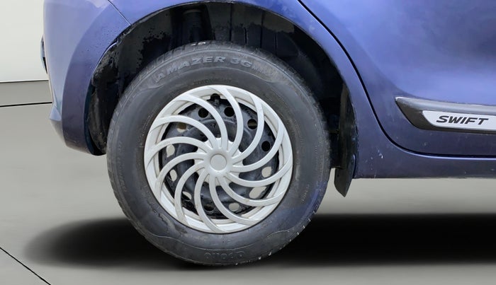 2019 Maruti Swift VXI, CNG, Manual, 1,08,332 km, Right Rear Wheel