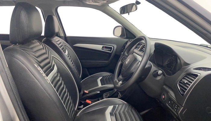 2021 Maruti Vitara Brezza ZXI AT SHVS, Petrol, Automatic, 39,230 km, Right Side Front Door Cabin
