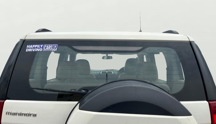 2018 Mahindra TUV300 T8, Diesel, Manual, 85,397 km, Rear Windshield