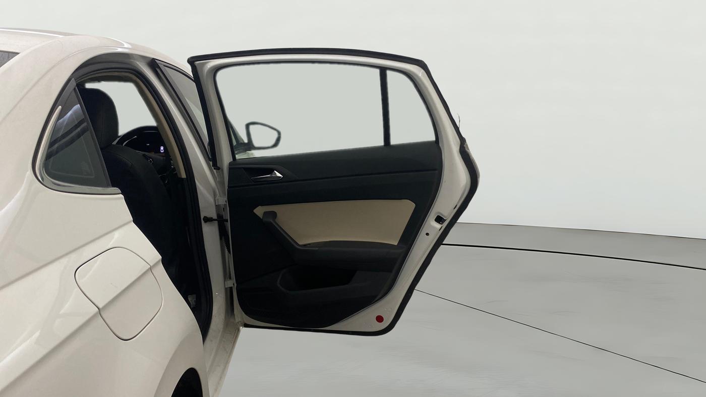 2022 Skoda SLAVIA STYLE 1.5L TSI DSG, Petrol, Automatic, 33,388 km, RHS Rear Door