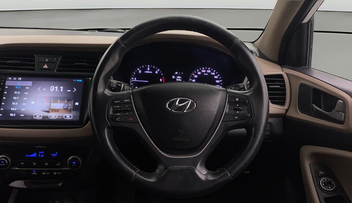 2017 Hyundai Elite i20 ASTA 1.4 CRDI (O), Diesel, Manual, 1,19,710 km, Steering Wheel Close Up